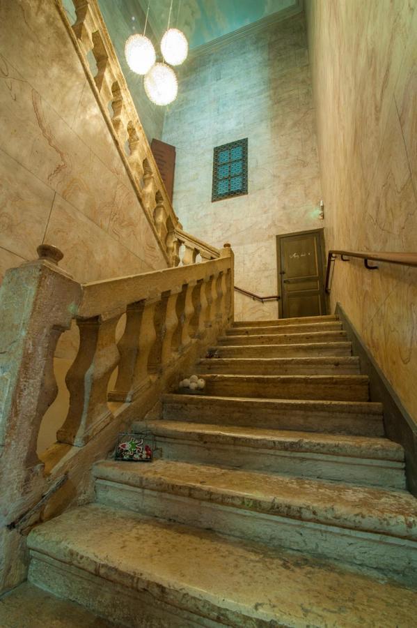 Maison D'Hotes La Lumiere De Migou 博蒙特德洛马尼 外观 照片